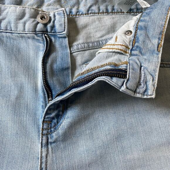 Eddie Bauer Women’s Denim Jean Shorts Sz 12 - Picture 7 of 7